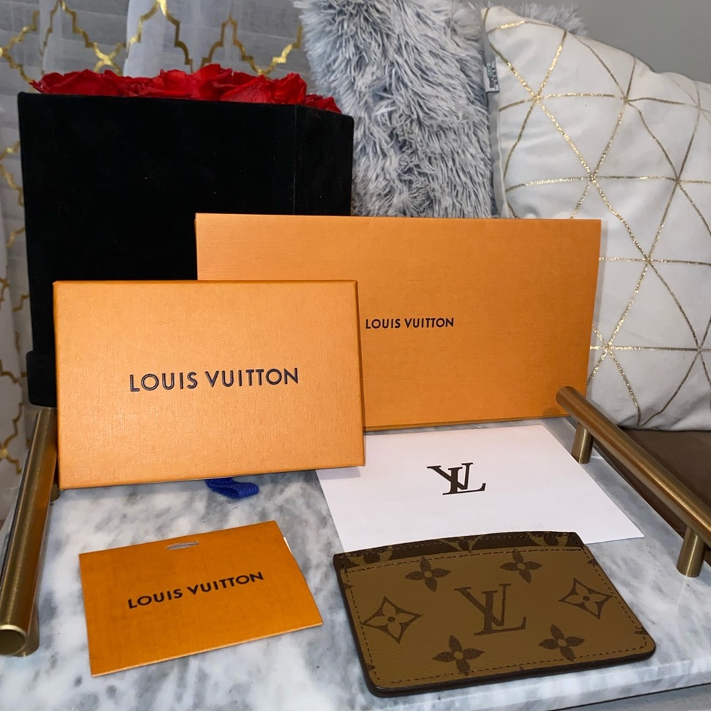 Louis Vuitton Monogram Reverse Card Holder